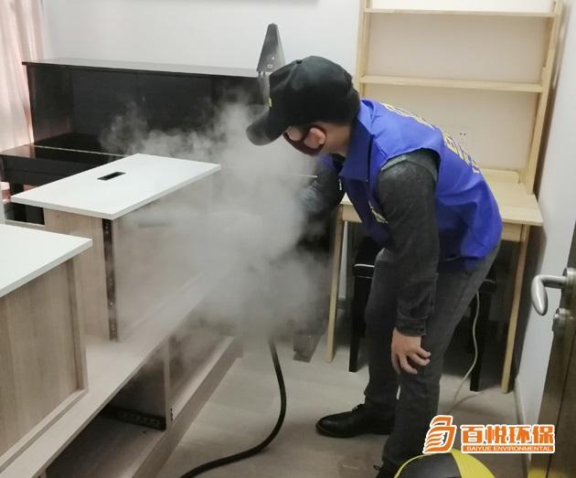 板材散發的刺鼻氣味有害？是甲醛超標嗎？ 